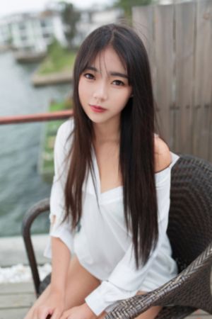 一卡二卡美女_国产剧神马影院手机在线